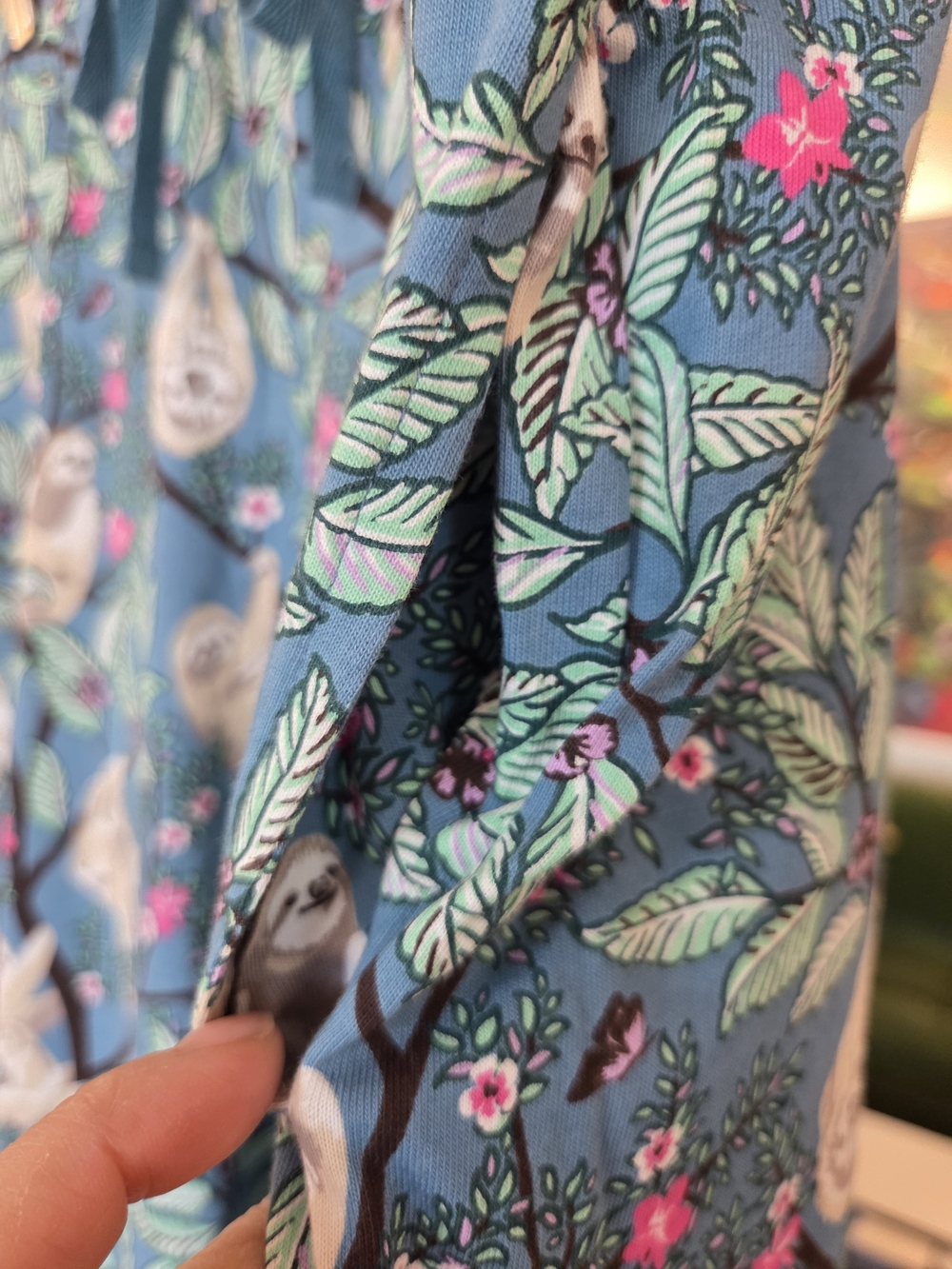 New Vera Bradley Sloth Pajama Pants NWT + Free NWT Altar'd State Pink Cami XXL - Picture 5 of 13